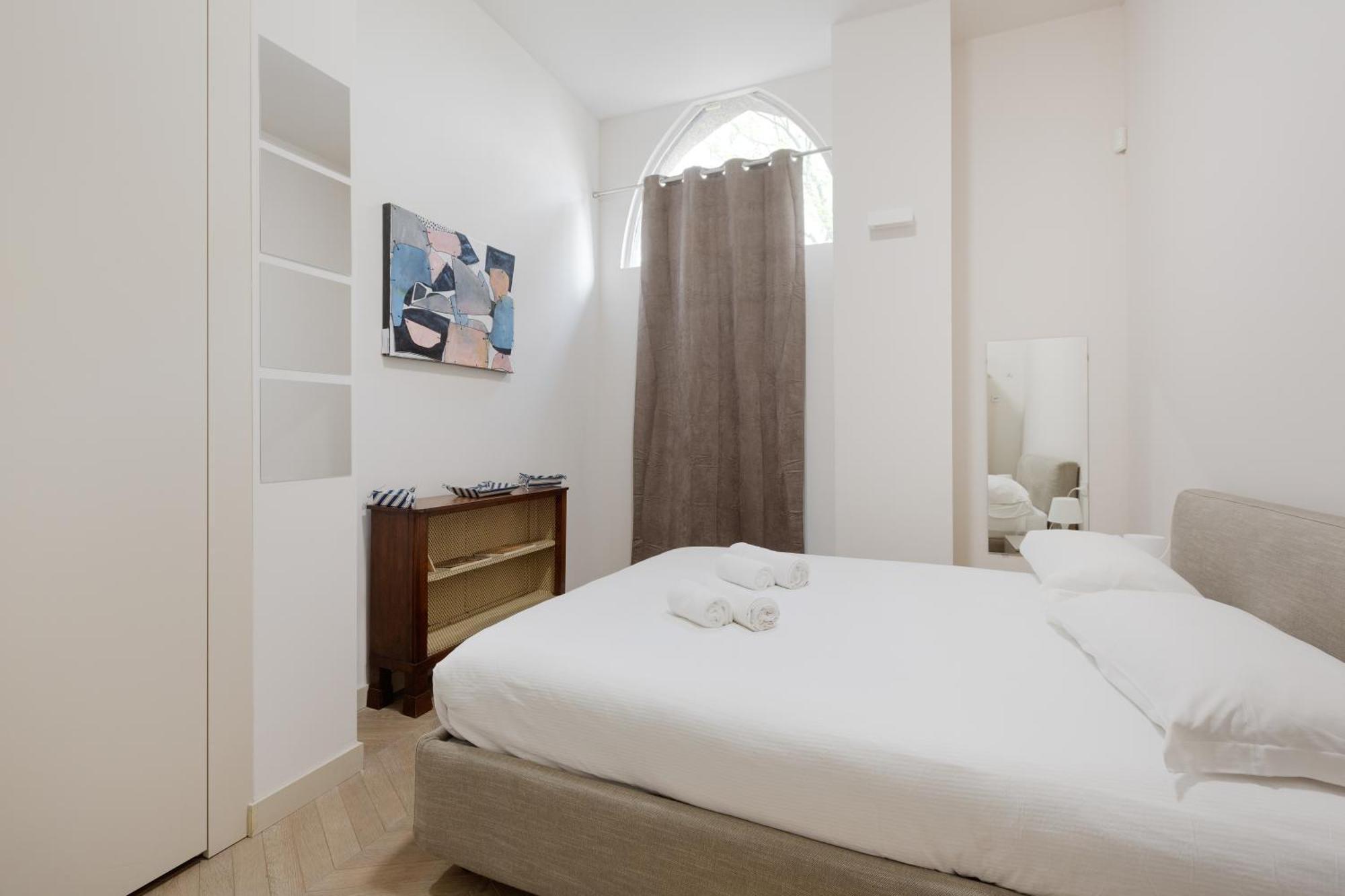 Guesthost - Cordusio Enchanting Apartment * Milano